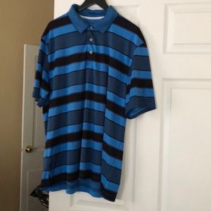 Short sleeve polo shirt